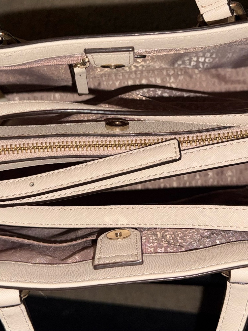 Kate Spade purse Fantastic condition - Picture 3 of 7
